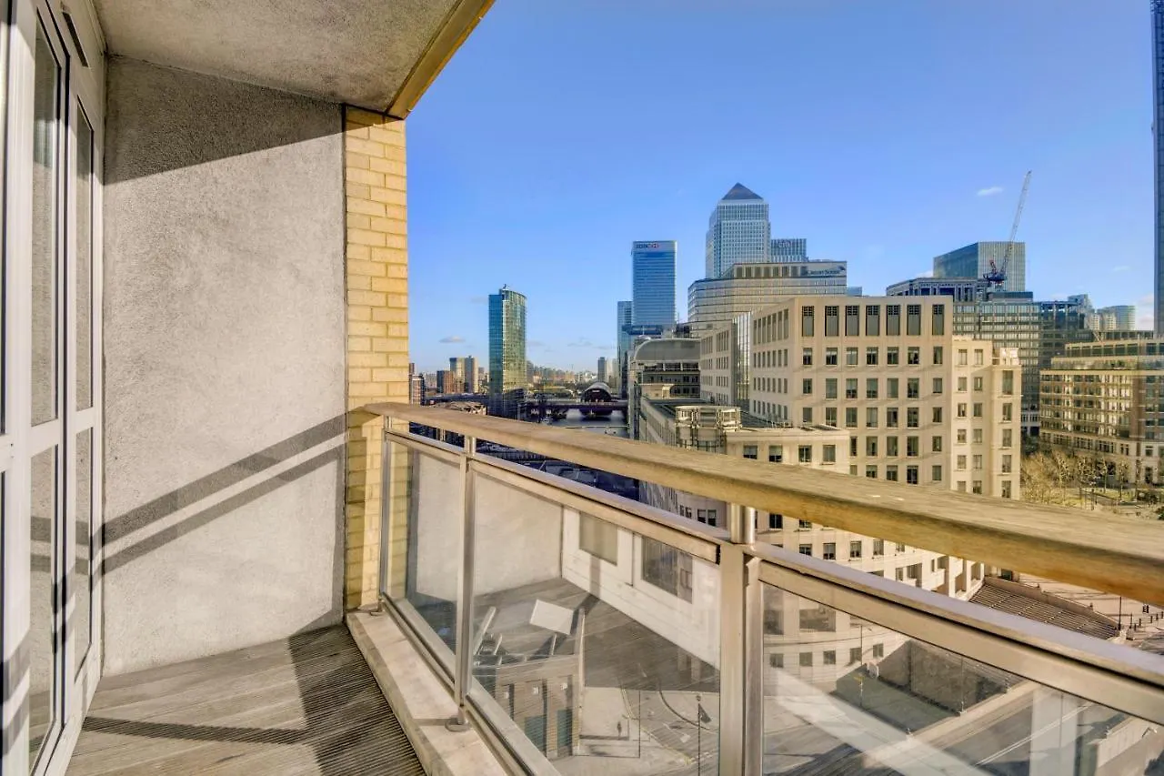 Circus Apartments Canary Wharf London United Kingdom