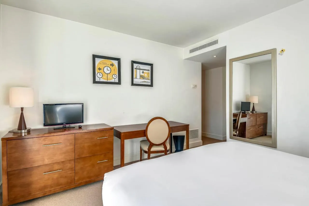 Circus Apartments Canary Wharf London United Kingdom